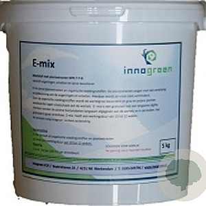 E-Mix voedt het gras en verdrijft engerlingen en emelten Innogreen 5KG